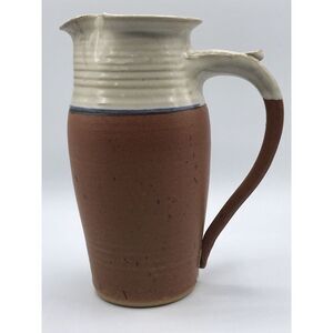Studio Art Pottery Pitcher‎ 8-1/4"tallHorizontal Ribbed Glazed Stoneware Signed